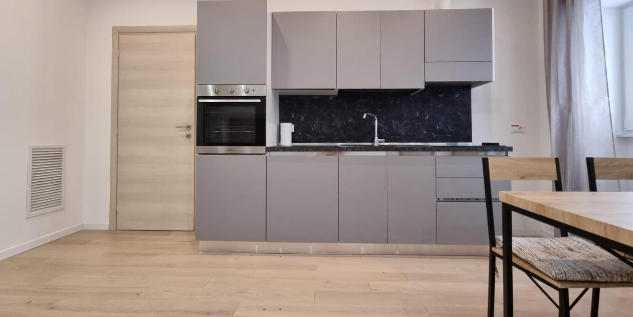 Via Battisti 13 Apartman Trieszt Kültér fotó